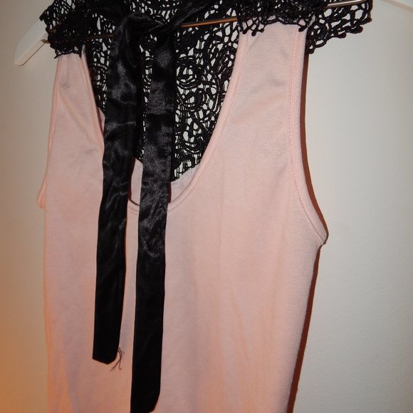 Light Pink Crochet Top - Picture 4 of 4